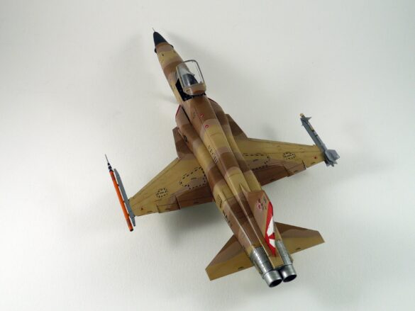 F-5N Tiger II VFC-111 Sundowners Build Review – 1/48 AFV Club Aggressor Camouflage F-5N Tiger II final reveal 1-48 scale build