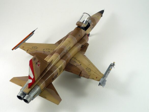 F-5N Tiger II VFC-111 Sundowners Build Review – 1/48 AFV Club Aggressor Camouflage F-5N Tiger II final reveal 1-48 scale build
