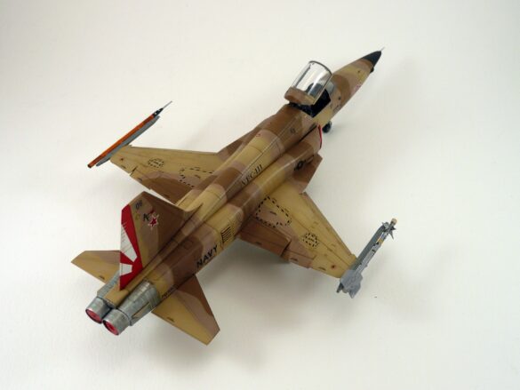 F-5N Tiger II VFC-111 Sundowners Build Review – 1/48 AFV Club Aggressor Camouflage F-5N Tiger II final reveal 1-48 scale build