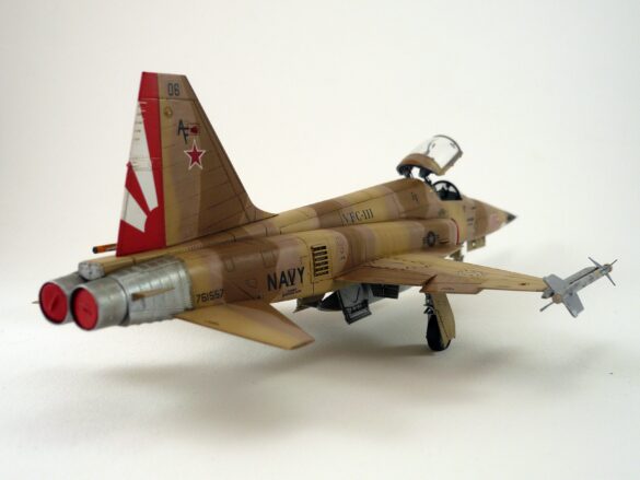 F-5N Tiger II VFC-111 Sundowners Build Review – 1/48 AFV Club Aggressor Camouflage F-5N Tiger II final reveal 1-48 scale build