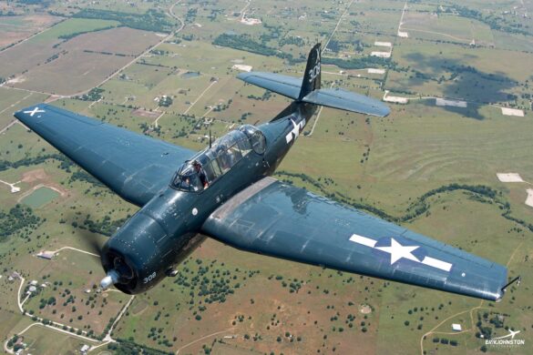 rumman TBF Avenger torpedo bomber painted in late-war ANA 623 Glossy Sea Blue