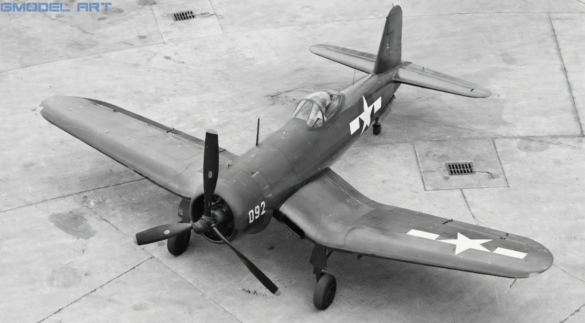 FG-1A BuNo 14092 with early tear-drop canopy and Pratt & Whitney R-2800 engine