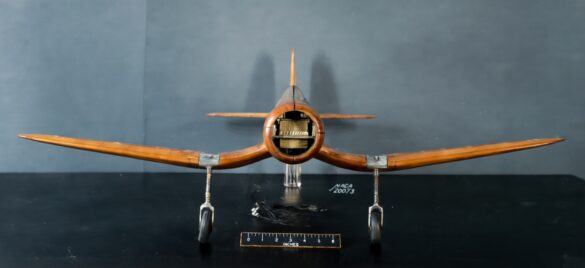 XF4u-1 Corsair Prototype (Bu.No.1443) — The Prototype That Created a Legend 6 XF4U-1 Corsair Prototype Bu.No.1443 during historical flight testing