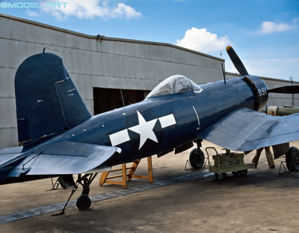 FG-1A BuNo 14092 with early tear-drop canopy and Pratt & Whitney R-2800 engine