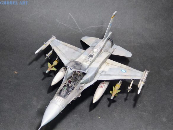: Conformal Fuel Tanks installed on a Hellenic Air Force F-16D Block 52+ Advanced.