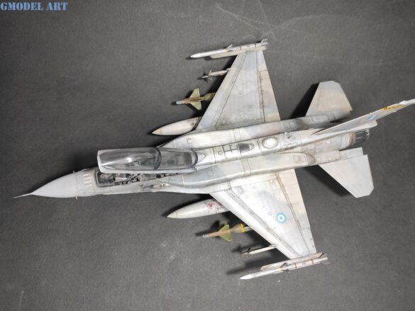 Aires exhaust nozzle fitted to the 1/48 F-16D Block 52+ Advanced model.