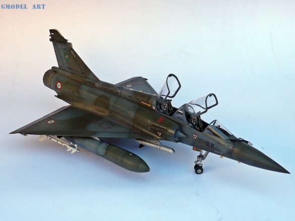 Dassault-Breguet Mirage 2000D Mirage 2000D model", "Mirage 2000D painting", "Mirage 2000D weathering" και "French Air Force scale model".