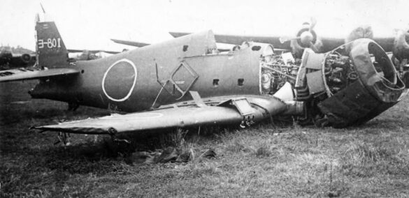 Captured F6F-5 Hellcat Yo-801 | The Japanese Evaluation Hellcat Captured F6F-5 Hellcat Yo-801: The Japanese Test Hellcat