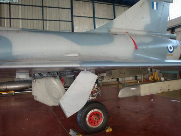 Greek Mirage 2000EGM / BGM & Mirage 2000-5EG / 5BG – Hellenic Air Force History, Colours, Weapons & Modelling Guide DSC05110