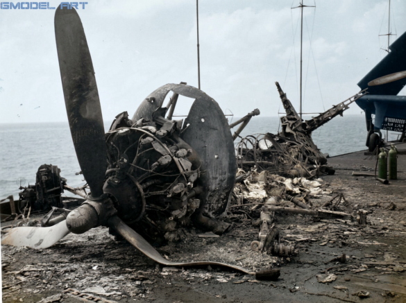 Firefly__### HISTORICAL COLORIZATION — WWII U.S. NAVY F4U CORSAIR__Colorize the original blac 709833 Firefly HISTORICAL COLORIZATION — WWII U.S. NAVY F4U CORSAIR Colorize the original blac 709833 1