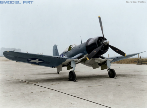 "Vought F4U-1 Corsair factory camouflage and markings"
