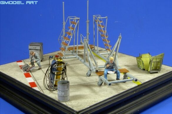 Firefly PERFORM A HIGH PRECISION DIGITAL RESTORATION OF THE ORIGINAL IMAGE. IMPORTANT Prese 263166
