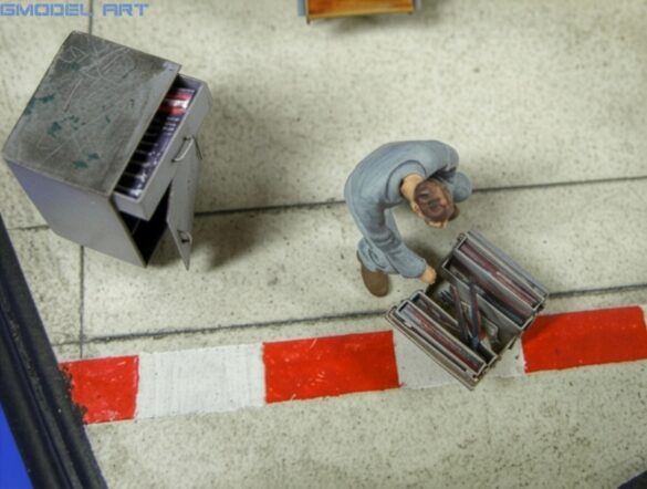 Firefly PERFORM A HIGH PRECISION DIGITAL RESTORATION OF THE ORIGINAL IMAGE. IMPORTANT Prese 418534