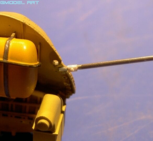 Firefly PERFORM A HIGH PRECISION DIGITAL RESTORATION OF THE ORIGINAL IMAGE. IMPORTANT Prese 477742
