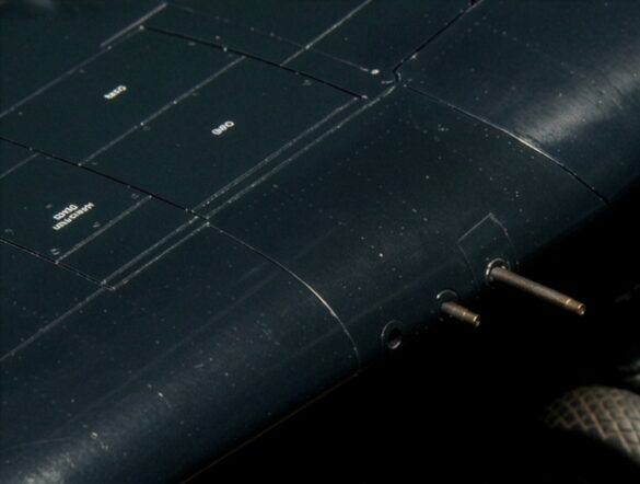 F6F-5 Hellcat “Minsi III” – A 1/48 Scale Model with Accurate Shape Corrections and Folding Wings Firefly PERFORM A HIGH PRECISION DIGITAL RESTORATION OF THE ORIGINAL IMAGE. IMPORTANT Prese 525334