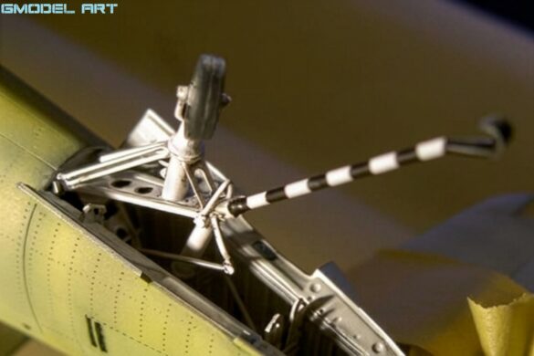 Firefly PERFORM A HIGH PRECISION DIGITAL RESTORATION OF THE ORIGINAL IMAGE. IMPORTANT Prese 526198