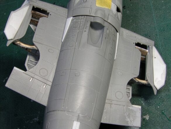 F6F-5 Hellcat “Minsi III” – A 1/48 Scale Model with Accurate Shape Corrections and Folding Wings Firefly PERFORM A HIGH PRECISION DIGITAL RESTORATION OF THE ORIGINAL IMAGE. IMPORTANT Prese 553589