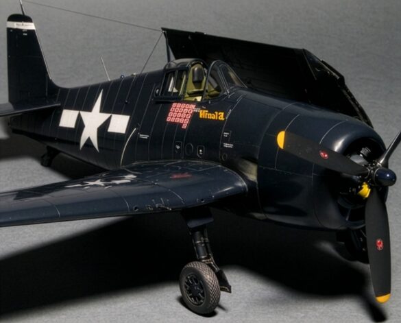 F6F-5 Hellcat “Minsi III” – A 1/48 Scale Model with Accurate Shape Corrections and Folding Wings Firefly PERFORM A HIGH PRECISION DIGITAL RESTORATION OF THE ORIGINAL IMAGE. IMPORTANT Prese 560177