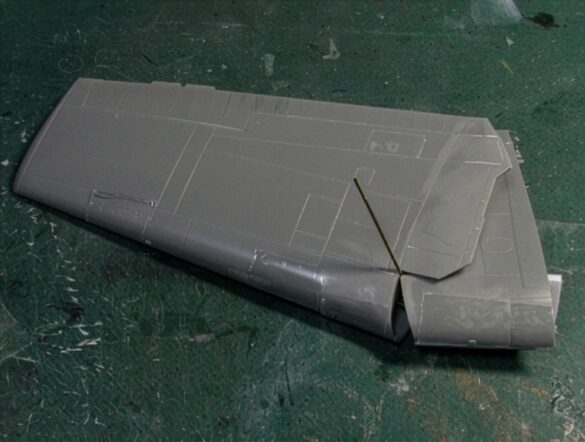 F6F-5 Hellcat “Minsi III” – A 1/48 Scale Model with Accurate Shape Corrections and Folding Wings Firefly PERFORM A HIGH PRECISION DIGITAL RESTORATION OF THE ORIGINAL IMAGE. IMPORTANT Prese 756709