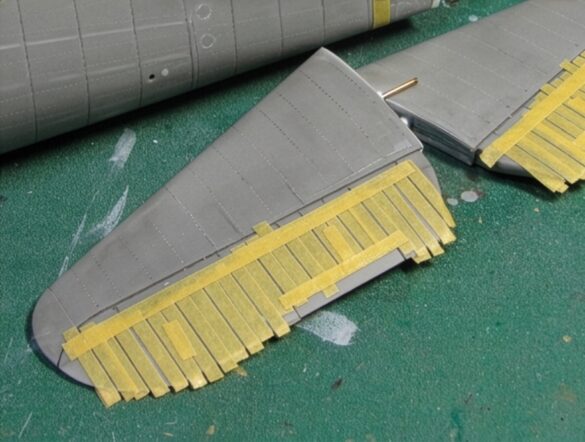 F6F-5 Hellcat “Minsi III” 1/48 – Hasegawa Build, Accurate Corrections & Folding Wings Firefly PERFORM A HIGH PRECISION DIGITAL RESTORATION OF THE ORIGINAL IMAGE. IMPORTANT Prese 82808