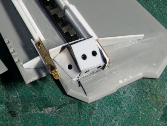 F6F-5 Hellcat “Minsi III” – A 1/48 Scale Model with Accurate Shape Corrections and Folding Wings Firefly PERFORM A HIGH PRECISION DIGITAL RESTORATION OF THE ORIGINAL IMAGE. IMPORTANT Prese 954095