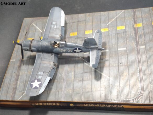F4U-1 Corsair Birdcage VF-17 17-F-31 Tamiya 1:48 scale model