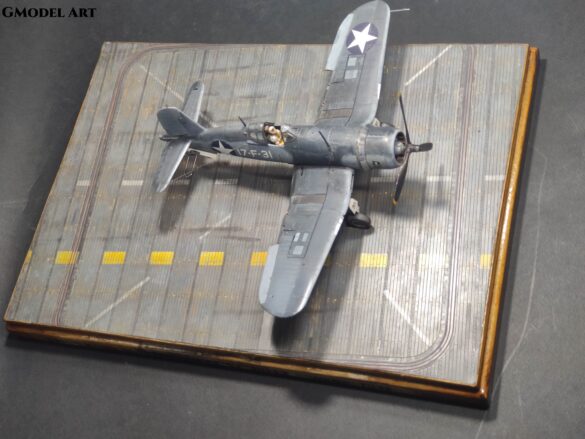 F4U-1 Corsair Birdcage VF-17 17-F-31 Tamiya 1:48 scale model
