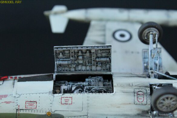 F-104G Starfighter HAF s/n 7415 landing gear bay detail