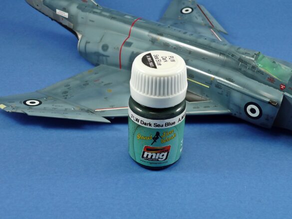 Hellenic Air Force F-4E Phantom II of 337 Squadron in Aegean Blue camouflage, 1995, 1:48 scale model by Hasegawa.
