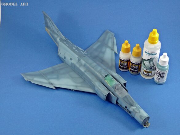 Hellenic Air Force F-4E Phantom II of 337 Squadron in Aegean Blue camouflage, 1995, 1:48 scale model by Hasegawa.