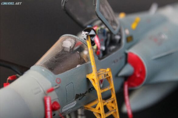 Mirage 2000EGM cockpit with Aires aftermarket details 1/48