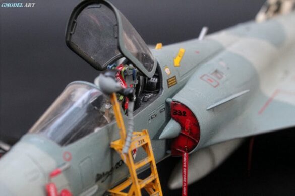 Mirage 2000EGM cockpit with Aires aftermarket details 1/48