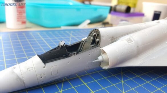Mirage 2000EGM cockpit with Aires aftermarket details 1/48