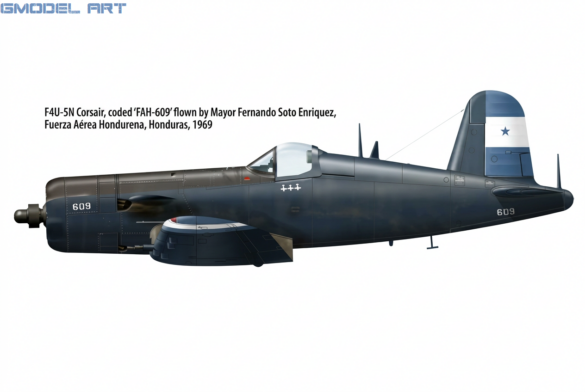 Upper wing walk area on a Vought F4U Corsair for historical scale-modelling reference