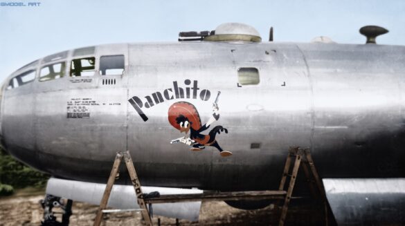 Detailed historical and modeling reference for the Boeing B-29 Superfortress, covering Pacific operations, natural-metal finishes, weapons, markings, and large-scale diorama possibilities.