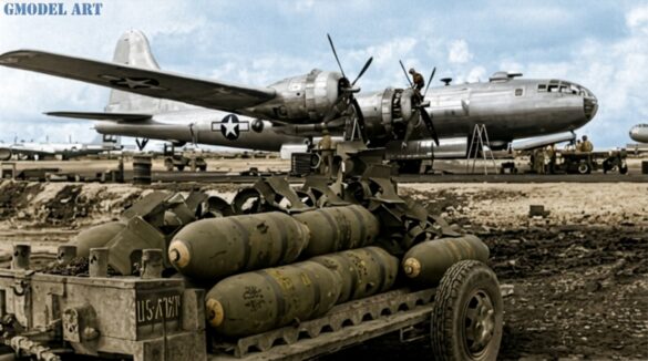 Firefly RESTORE AND CLEAN THIS ORIGINAL WORLD WAR II BLACK AND WHITE PHOTOGRAPH OF A BOEING B 12390