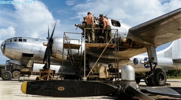 Firefly RESTORE AND CLEAN THIS ORIGINAL WORLD WAR II BLACK AND WHITE PHOTOGRAPH OF A BOEING B 176389