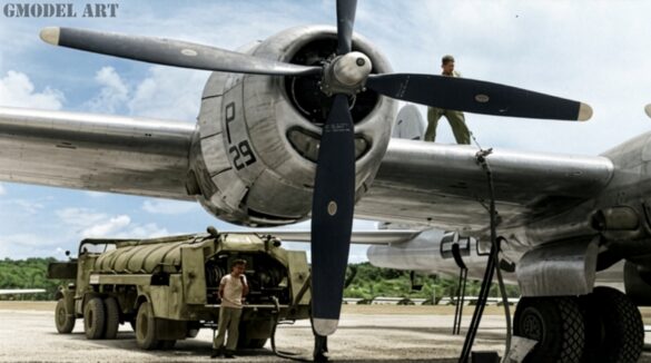 Firefly RESTORE AND CLEAN THIS ORIGINAL WORLD WAR II BLACK AND WHITE PHOTOGRAPH OF A BOEING B 461470