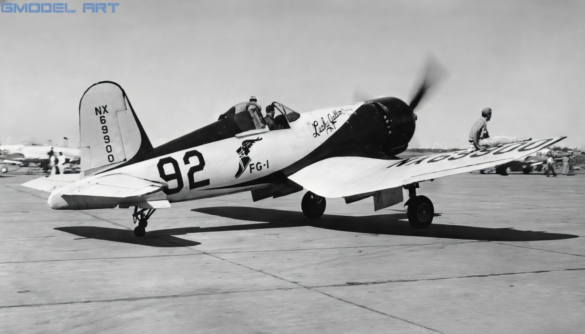 Lucky Gallon FG-1A Corsair showing its racing modifications