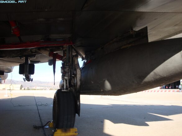 Landing gear wheels of the Hellenic Air Force F-4E Phantom II AUP