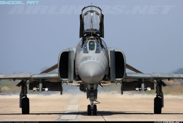 Landing gear wheels of the Hellenic Air Force F-4E Phantom II AUP