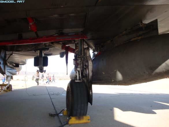 Landing gear wheels of the Hellenic Air Force F-4E Phantom II AUP