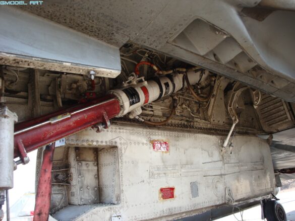 Landing gear wheels of the Hellenic Air Force F-4E Phantom II AUP