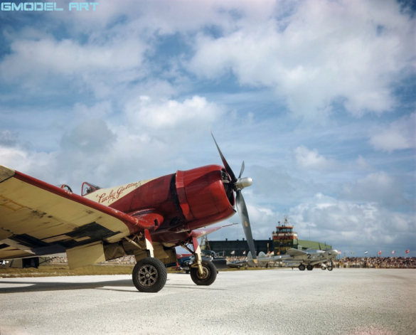 Goodyear FG-1A Corsair Lucky Gallon restoration by Chuck Wahl